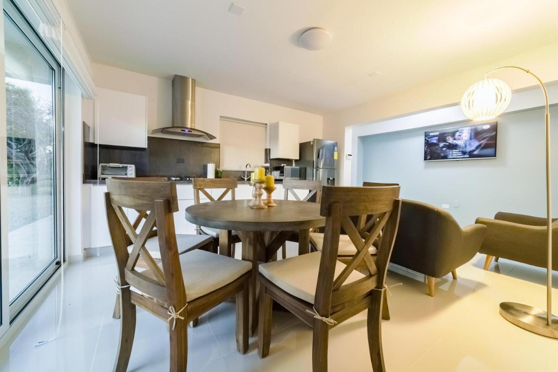 Koyari Modern Condos 9Br 7Ba Sleeps 26 W/ Pool And Roof Deck Palm Beach Extérieur photo