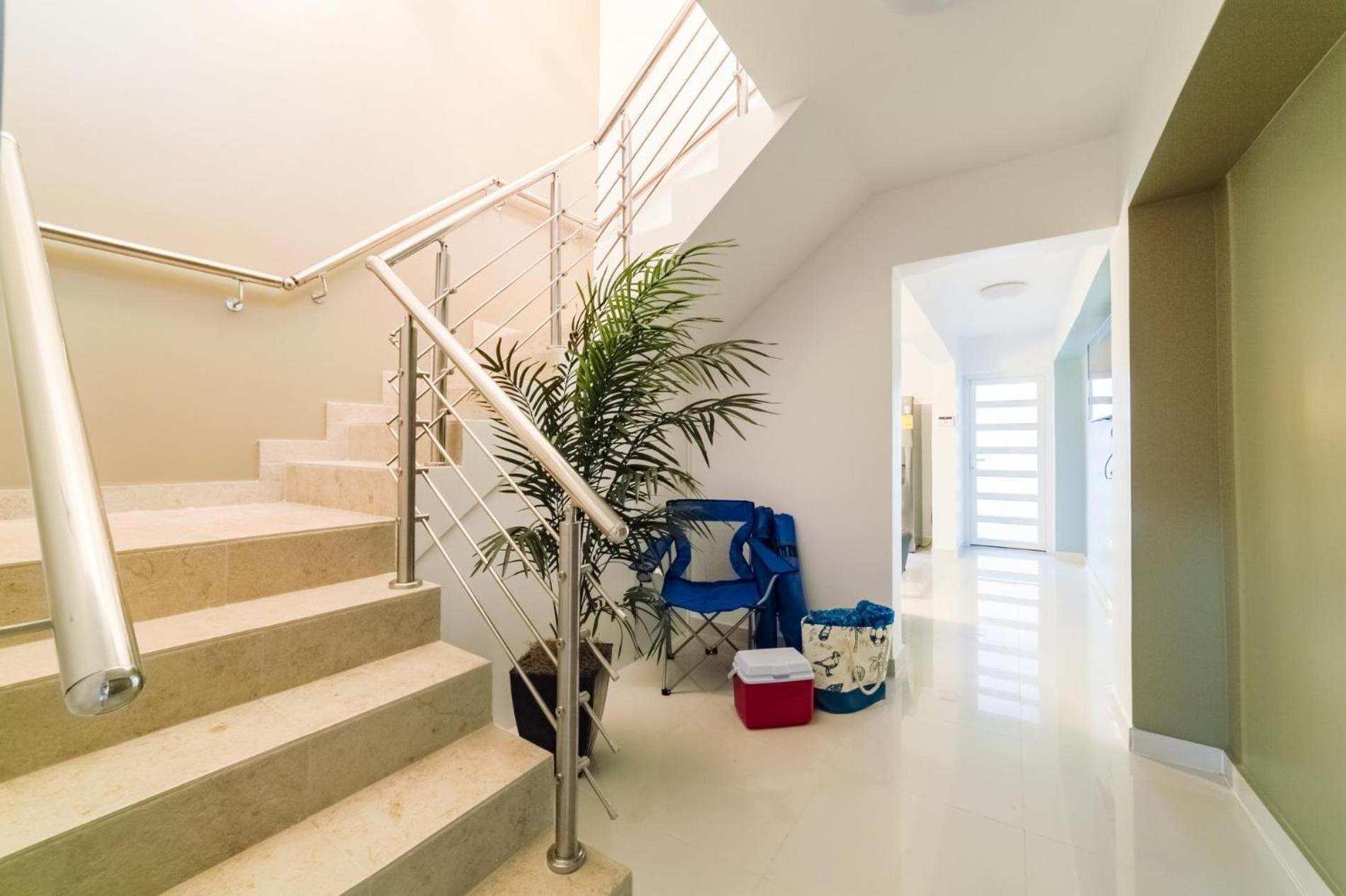 Koyari Modern Condos 9Br 7Ba Sleeps 26 W/ Pool And Roof Deck Palm Beach Extérieur photo
