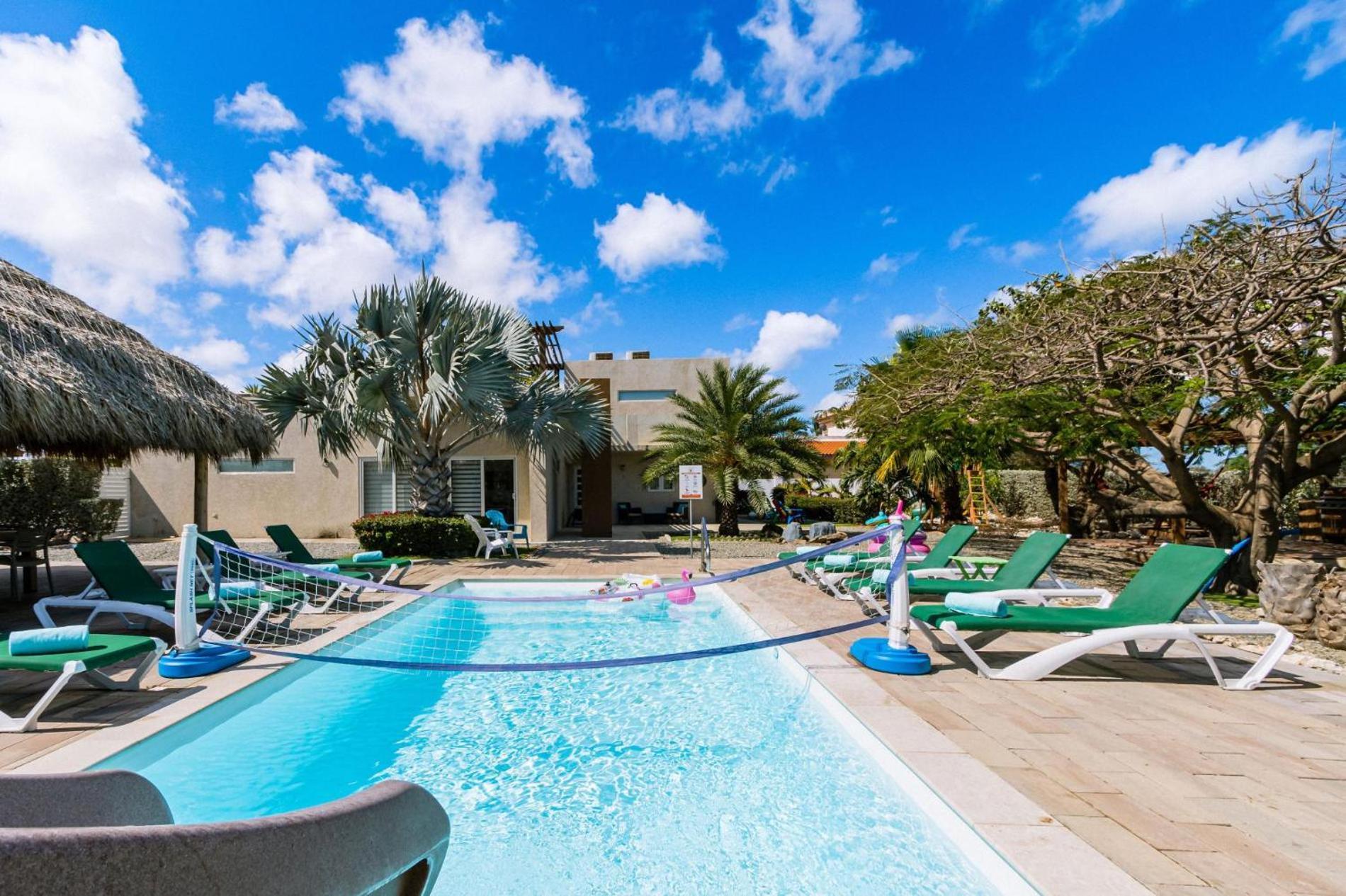 Koyari Modern Condos 9Br 7Ba Sleeps 26 W/ Pool And Roof Deck Palm Beach Extérieur photo